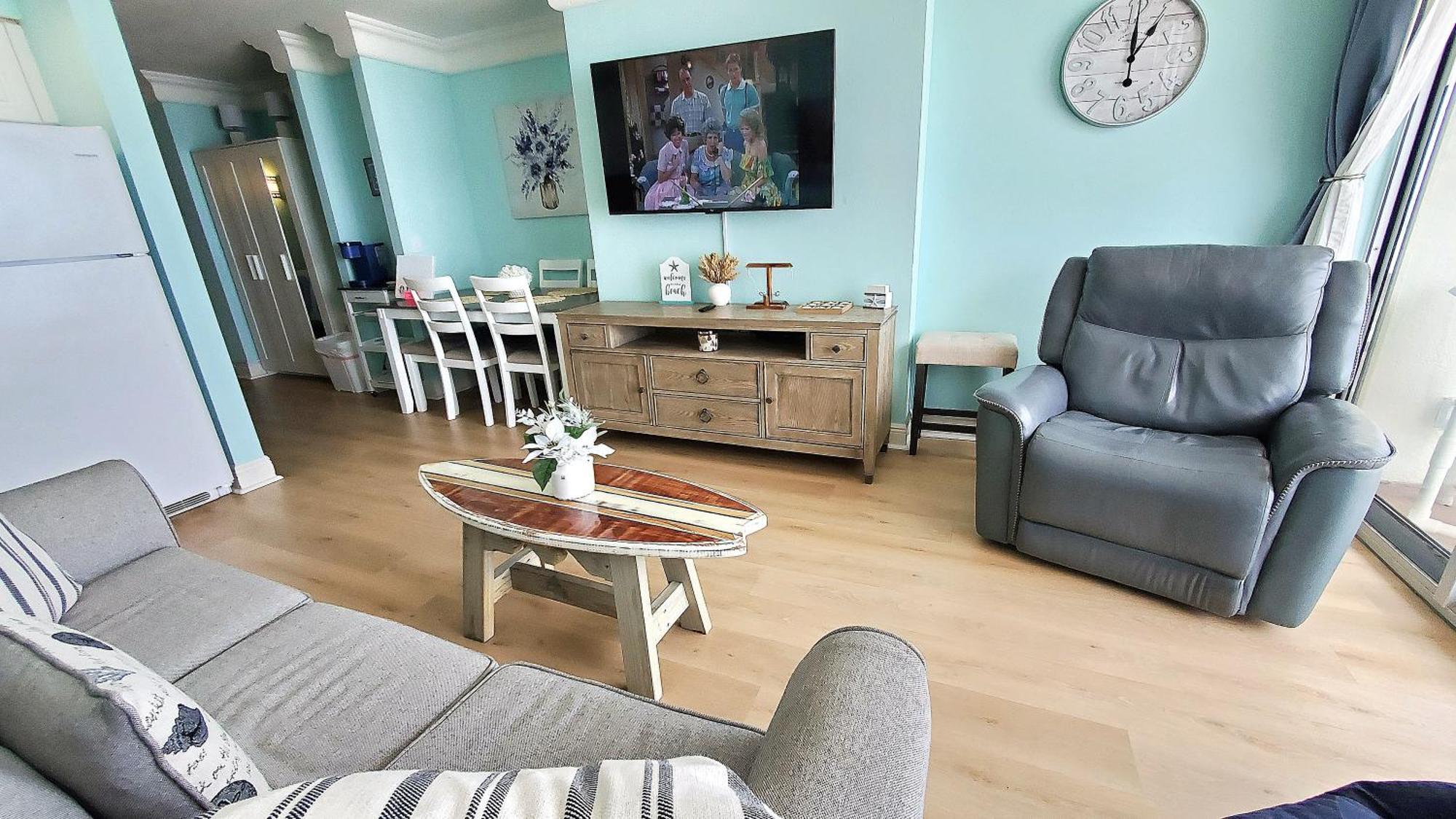 Sunkissed-Modern Oceanfront Condo デイトナ・ビーチ エクステリア 写真